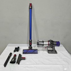 cyclone v10 dyson cordless pet vacuum 7 piece F portable