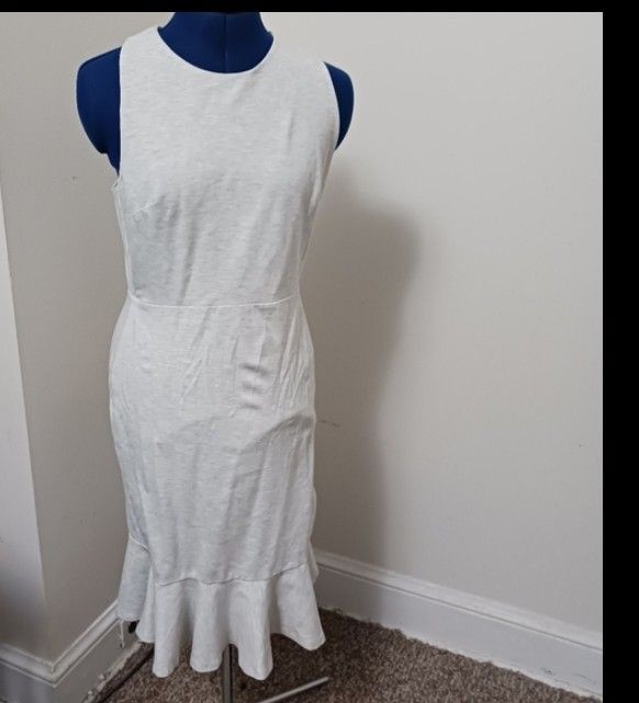 Banana Republic Dress Size 6 Ruffled Hem Criss Cross Back Gray Stretch Lined