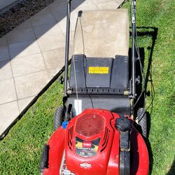 Toro 22" lawnmower  personal pace self propelled.