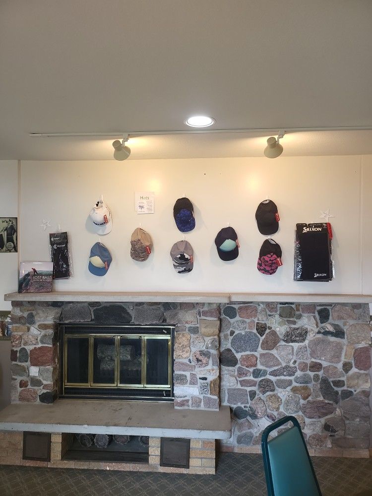 Tons Of Srixon Golf Hats