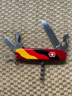 Victorinox knife