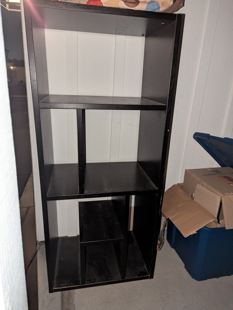 Entertainment stand/Shelving