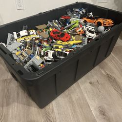 Huge Lego Lot Over 75 Lb Pounds Of Lego Bin Of Lego Box Of Lego Legos for Sale in Marysville WA OfferUp