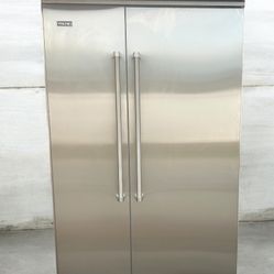 48” VIKING 5 SERIES BUILY IN REFRIGERATOR STAINLESS STEEL MODEL 2025 “WORKS great”