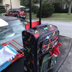 Like New Kids Rollaround Luggage With Extension Handle Very Nice Only $20 Firm