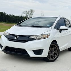 2017 HONDA FIT, NO ACCIDENT, 37K MILES