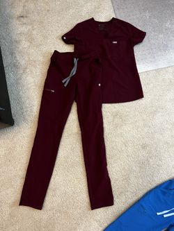 Burgundy Figs Scrub Set