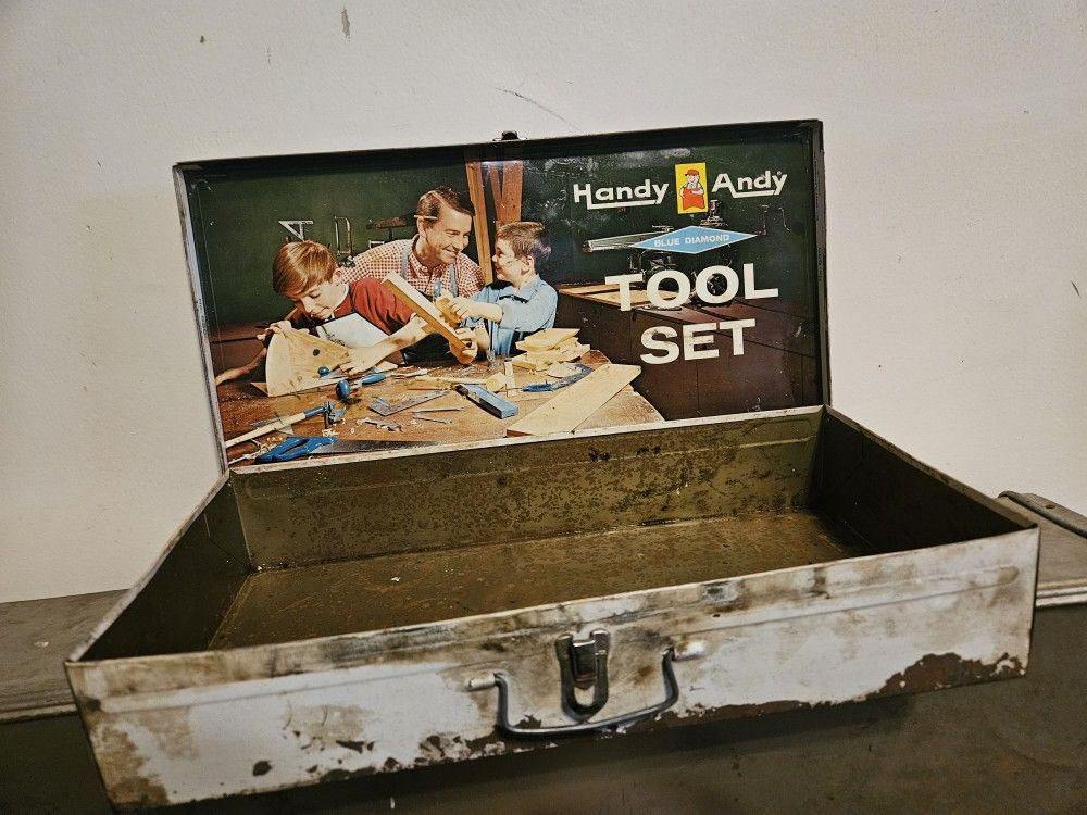 Vintage Midcentury 1960s Metal TOY BOX advertisement Collectibles