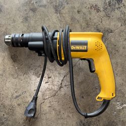 DeWalt DW505 vsr hammer drill