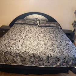 bedroom furniture set  