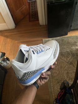 Air Jordan 3 UNC size 12