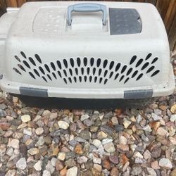 Pet carrier up to 45 pounds