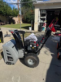24 in. 208cc Self-Propelled 2-Stage Gas Snow Blower with Electric Start