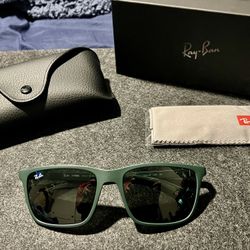 Ray•Ban Sunglasses