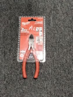 MILWAUKEE DIAGONAL CUTTING PLIERS 6"
