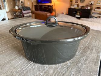 Crock-Pot 8 qt. Slow Cooker Replacement Insert and Lid
