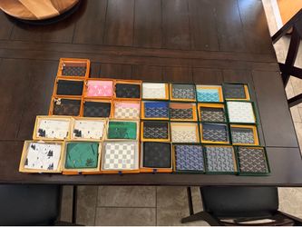men’s and women’s wallets
