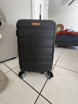 Black Hardside Carry-On Spinner Suitcase