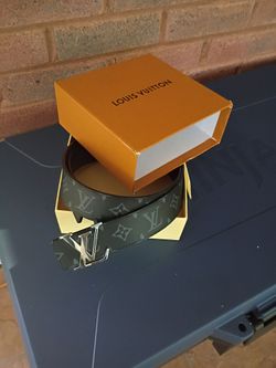 Louis Vuitton belt
