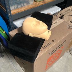 Lash Pillow/ Mannequin Head