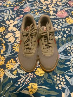 Mens Nike size 8