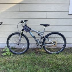Mountain Bike (Specialized FSR Bike)