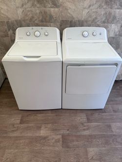 Hot point washer and dryer laundry
