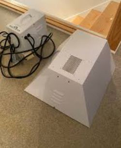 HYDROFARM BALAST AND HOOD w/ EXTRA NEW BULB