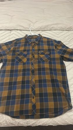 Men’s long sleeve flannels