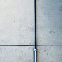 X Training Olympic Barbell!!!!