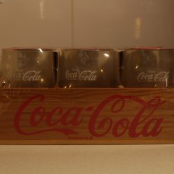 Coca-cola 6 Glass Cups In Wooden Crate