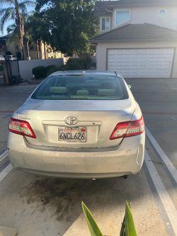 Toyota  camry