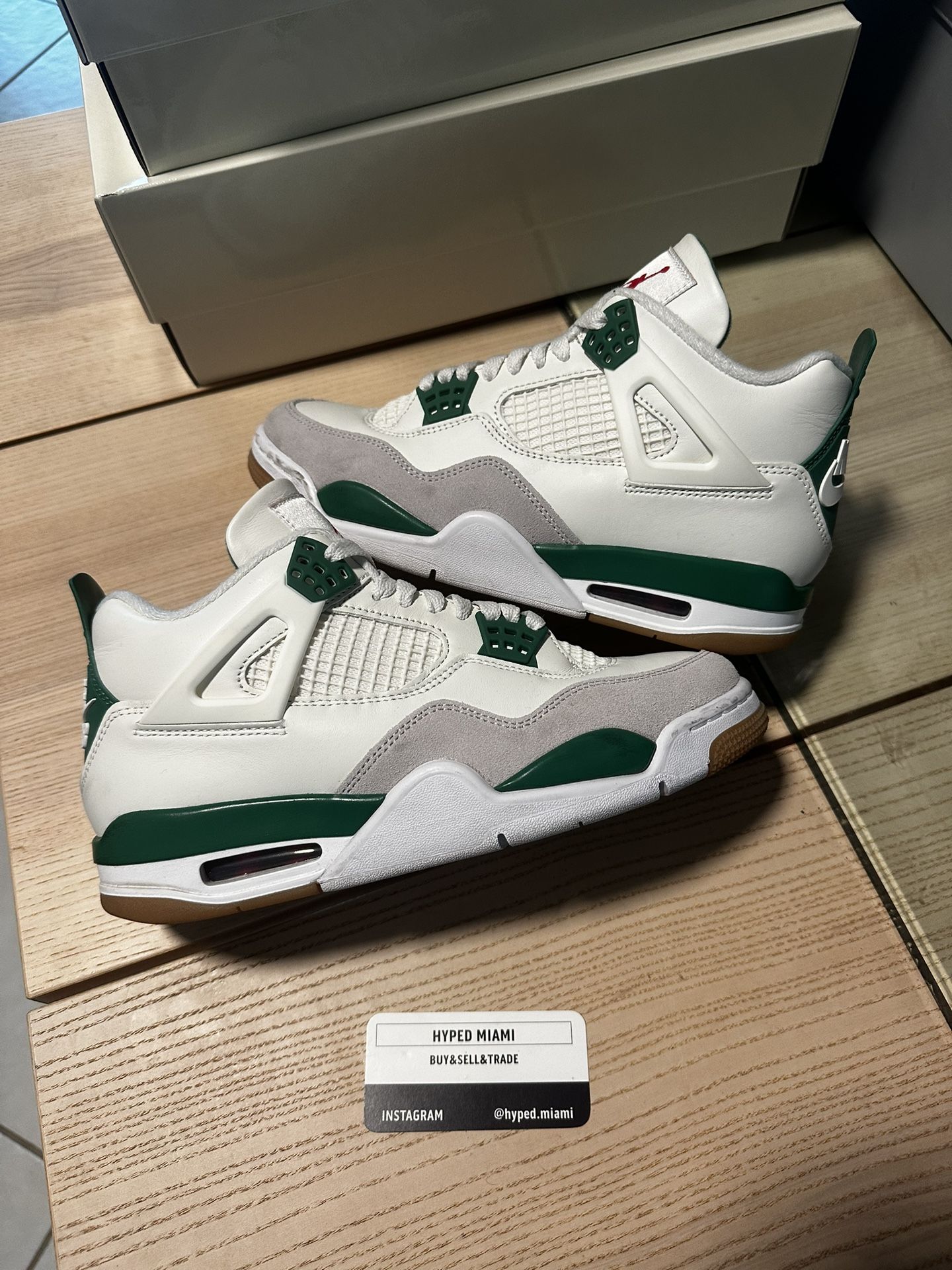 Nike Jordan 4 SB PINE GREEN SIZE 7 VNDS