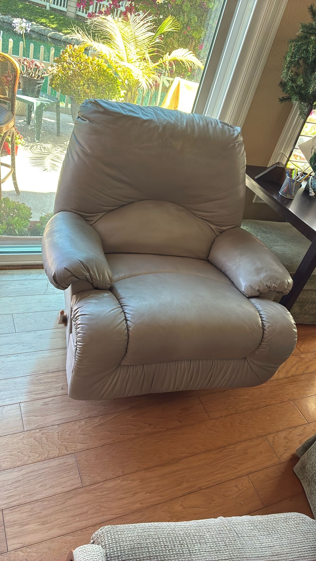 Rocking Recliner Chair - STRATOLOUNGER