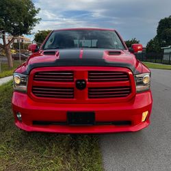 2016 RAM 1500 SPORT