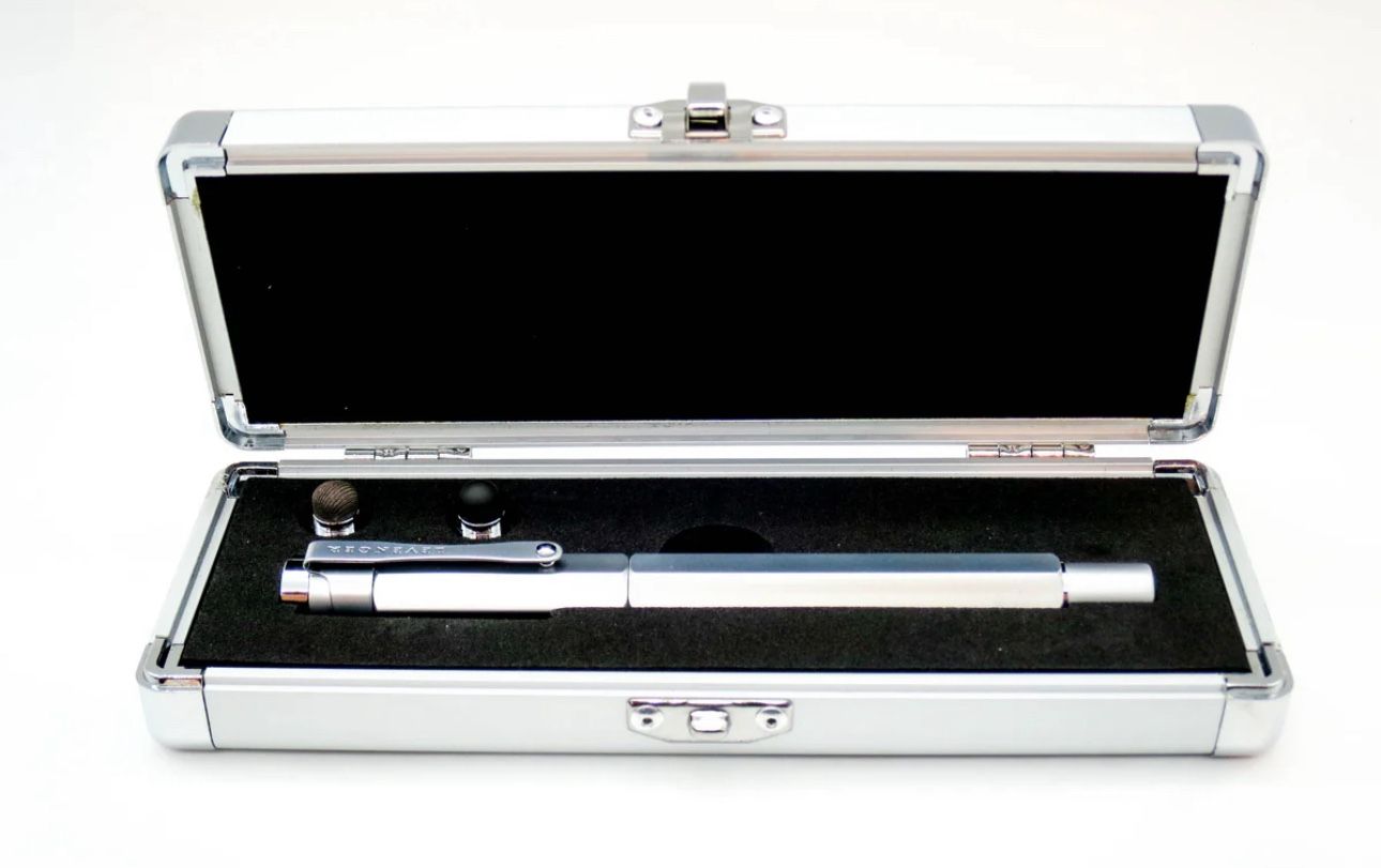 Levenger - L-Tech 3.0 Rollerball Pen - Metal