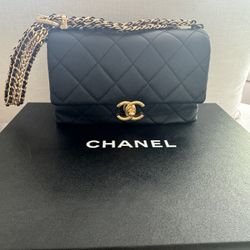 Chanel Authentic