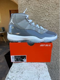 Size 9 - Mens Nike Air Jordan 11 Cool Grey 2021 B-Grade With no Defects