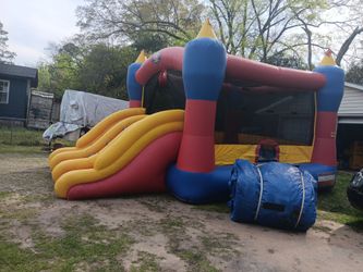 Inflatable Bounce House with Slide