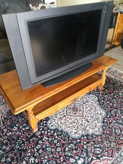 LCD HD OLEVIA TV 32"