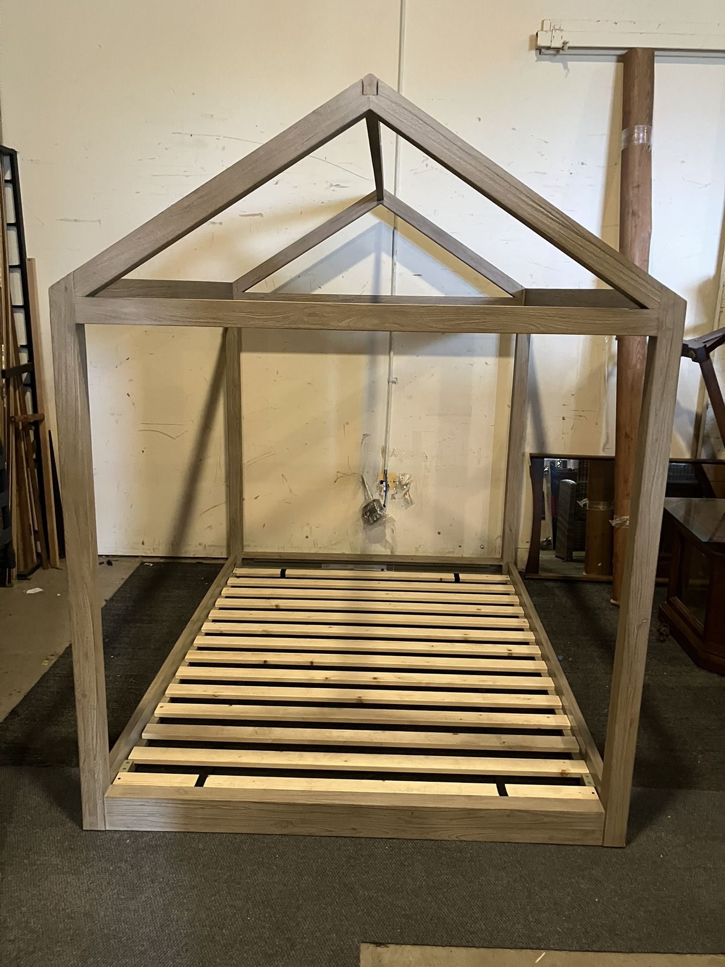 Restoration Hardware Cole House Platform Full Size Bed frame. Hardly Used. Hardware Attached(See & Click On Pictures)