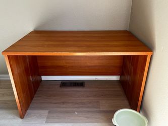 Wood desk
