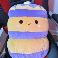 Squishmallows 19cm, Paden the Blueberry Pancakes