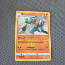 Lucario HOLO RARE SM Ultra Prism 67/156 NM Pokemon 2018