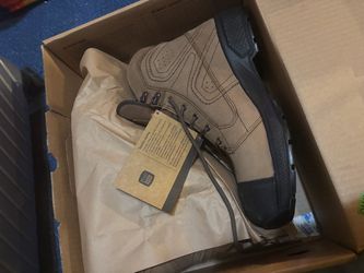 Brand New in box Redwing Workboots