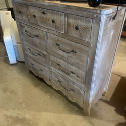 Lyra double dresser & Chest by Kelly Clarkson