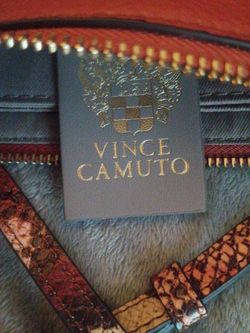 Vince camoto purse