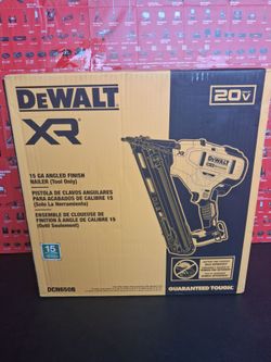 DEWALT 20V MAX XR CORDLESS 15-GAUGE ANGLED FINISH NAILER ( TOOL ONLY  )