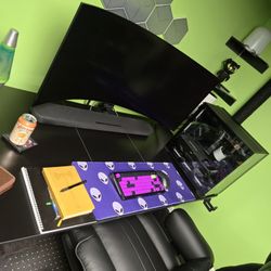 High-end Gaming PC With Ultra Wide Monitor Plus Desk And Chair 