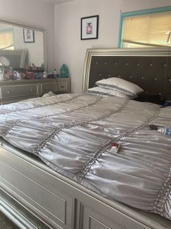 Cal King bedroom set